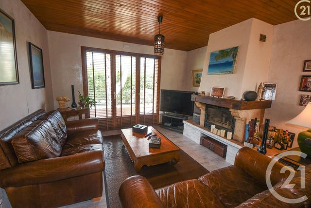 Afficher la photo en grand maison à vendre - 7 pièces - 126.11 m2 - FERRIERE LA PETITE - 59 - NORD-PAS-DE-CALAIS - Century 21 Terre Du Nord