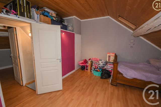 Afficher la photo en grand maison à vendre - 5 pièces - 110.14 m2 - HAUTMONT - 59 - NORD-PAS-DE-CALAIS - Century 21 Terre Du Nord