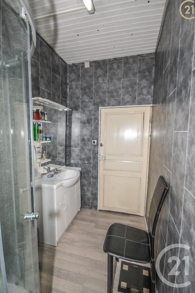 Afficher la photo en grand maison à vendre - 5 pièces - 110.14 m2 - HAUTMONT - 59 - NORD-PAS-DE-CALAIS - Century 21 Terre Du Nord