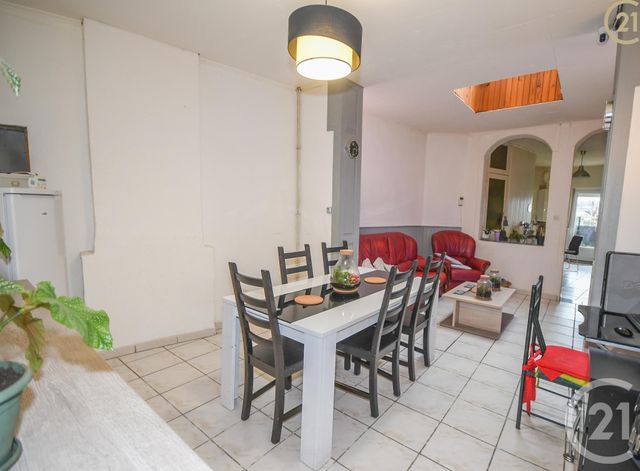 Afficher la photo en grand maison à vendre - 5 pièces - 110.14 m2 - HAUTMONT - 59 - NORD-PAS-DE-CALAIS - Century 21 Terre Du Nord