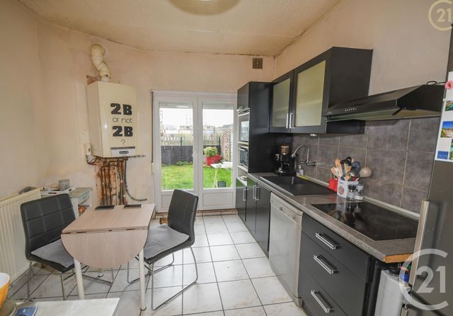 Afficher la photo en grand maison à vendre - 5 pièces - 110.14 m2 - HAUTMONT - 59 - NORD-PAS-DE-CALAIS - Century 21 Terre Du Nord