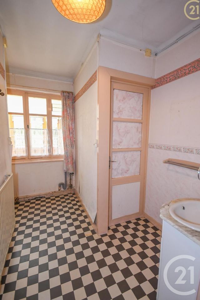Afficher la photo en grand maison à vendre - 7 pièces - 84.33 m2 - FERRIERE LA GRANDE - 59 - NORD-PAS-DE-CALAIS - Century 21 Terre Du Nord