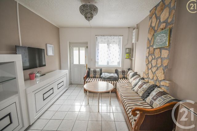 Afficher la photo en grand maison à vendre - 5 pièces - 55.79 m2 - MAUBEUGE - 59 - NORD-PAS-DE-CALAIS - Century 21 Terre Du Nord
