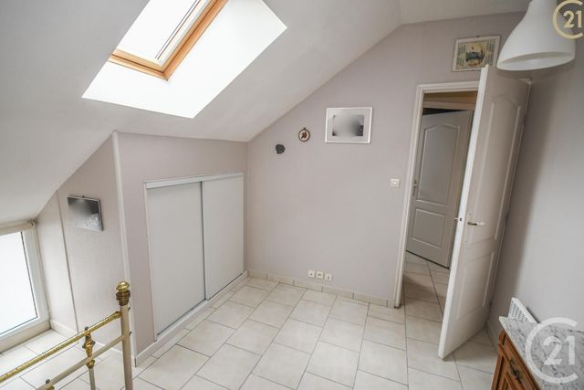 maison à vendre - 5 pièces - 74.65 m2 - MAIRIEUX - 59 - NORD-PAS-DE-CALAIS - Century 21 Terre Du Nord maison à vendre - 5 pièces - 74.65 m2 - MAIRIEUX - 59 - NORD-PAS-DE-CALAIS - Century 21 Terre Du Nord