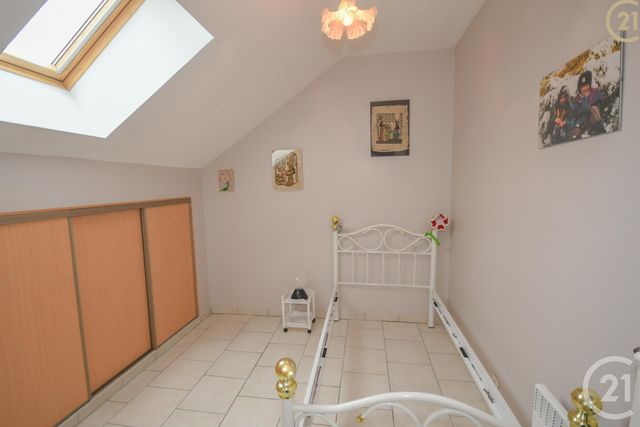 maison à vendre - 5 pièces - 74.65 m2 - MAIRIEUX - 59 - NORD-PAS-DE-CALAIS - Century 21 Terre Du Nord maison à vendre - 5 pièces - 74.65 m2 - MAIRIEUX - 59 - NORD-PAS-DE-CALAIS - Century 21 Terre Du Nord