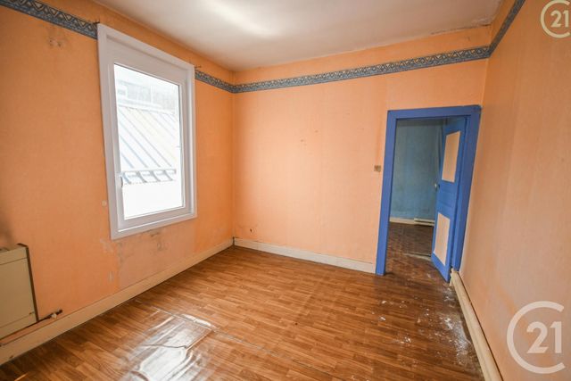 Afficher la photo en grand Appartement Duplex à vendre - 11 pièces - 172.46 m2 - HAUTMONT - 59 - NORD-PAS-DE-CALAIS - Century 21 Terre Du Nord