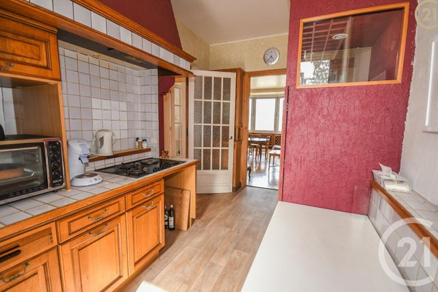 Afficher la photo en grand Appartement Duplex à vendre - 11 pièces - 172.46 m2 - HAUTMONT - 59 - NORD-PAS-DE-CALAIS - Century 21 Terre Du Nord