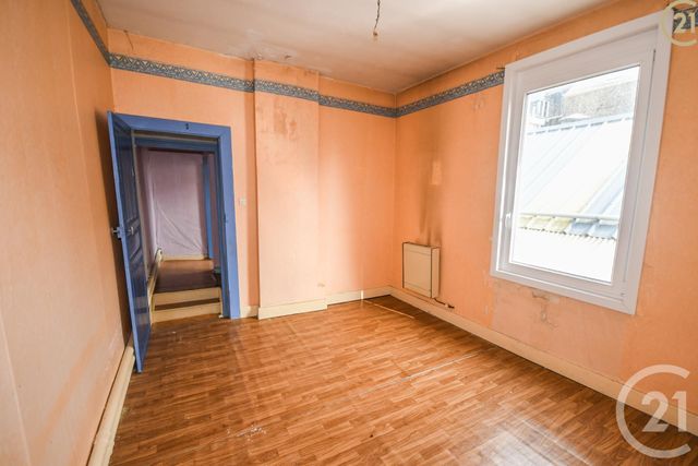 Afficher la photo en grand Appartement Duplex à vendre - 11 pièces - 172.46 m2 - HAUTMONT - 59 - NORD-PAS-DE-CALAIS - Century 21 Terre Du Nord