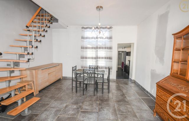 maison à vendre - 5 pièces - 98.36 m2 - MAUBEUGE - 59 - NORD-PAS-DE-CALAIS - Century 21 Terre Du Nord maison à vendre - 5 pièces - 98.36 m2 - MAUBEUGE - 59 - NORD-PAS-DE-CALAIS - Century 21 Terre Du Nord