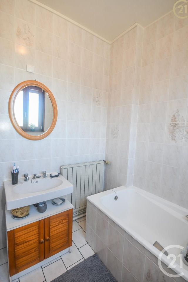Afficher la photo en grand maison à vendre - 6 pièces - 108.75 m2 - BERLAIMONT - 59 - NORD-PAS-DE-CALAIS - Century 21 Terre Du Nord