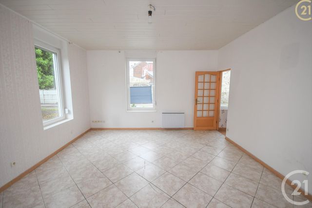 Afficher la photo en grand maison à vendre - 7 pièces - 105.0 m2 - MAUBEUGE - 59 - NORD-PAS-DE-CALAIS - Century 21 Terre Du Nord