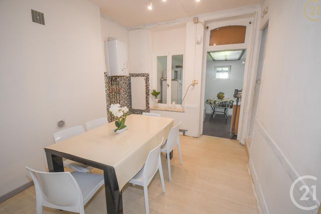 Afficher la photo en grand maison à vendre - 7 pièces - 120.9 m2 - MAUBEUGE - 59 - NORD-PAS-DE-CALAIS - Century 21 Terre Du Nord