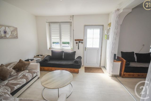 Afficher la photo en grand maison à vendre - 7 pièces - 120.9 m2 - MAUBEUGE - 59 - NORD-PAS-DE-CALAIS - Century 21 Terre Du Nord