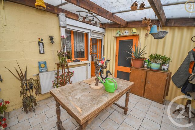 Afficher la photo en grand maison à vendre - 5 pièces - 105.27 m2 - MAUBEUGE - 59 - NORD-PAS-DE-CALAIS - Century 21 Terre Du Nord