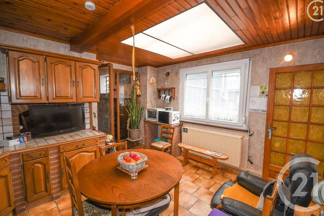 Afficher la photo en grand maison à vendre - 5 pièces - 105.27 m2 - MAUBEUGE - 59 - NORD-PAS-DE-CALAIS - Century 21 Terre Du Nord