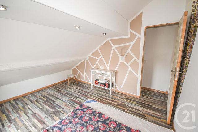 Afficher la photo en grand maison à vendre - 6 pièces - 92.29 m2 - HAUTMONT - 59 - NORD-PAS-DE-CALAIS - Century 21 Terre Du Nord