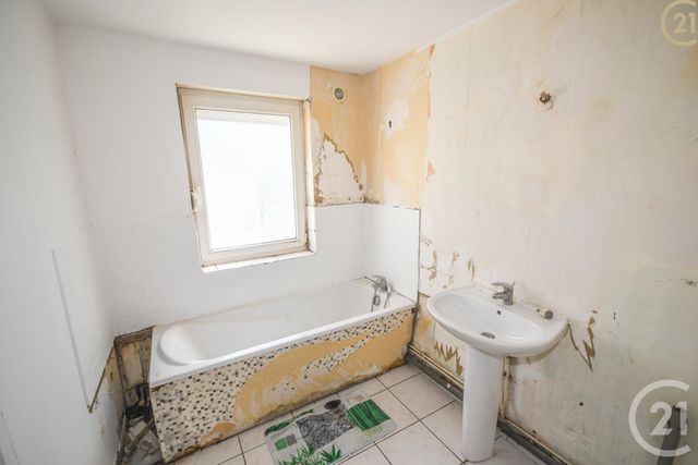 Afficher la photo en grand maison à vendre - 6 pièces - 92.29 m2 - HAUTMONT - 59 - NORD-PAS-DE-CALAIS - Century 21 Terre Du Nord