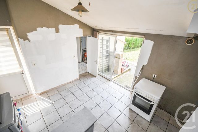 Afficher la photo en grand maison à vendre - 6 pièces - 92.29 m2 - HAUTMONT - 59 - NORD-PAS-DE-CALAIS - Century 21 Terre Du Nord