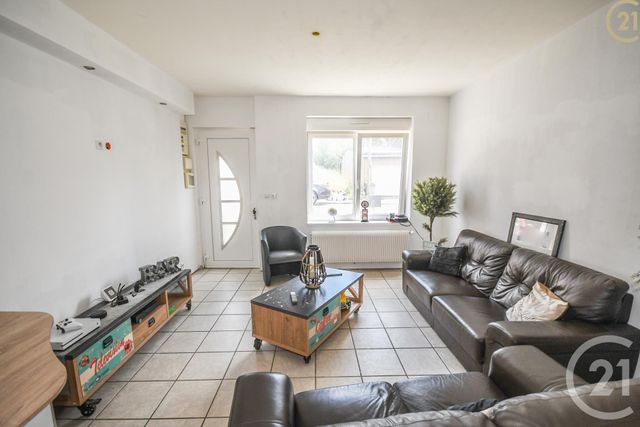 Afficher la photo en grand maison à vendre - 6 pièces - 92.29 m2 - HAUTMONT - 59 - NORD-PAS-DE-CALAIS - Century 21 Terre Du Nord