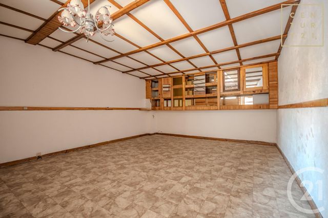 maison à vendre - 4 pièces - 122.04 m2 - HAUTMONT - 59 - NORD-PAS-DE-CALAIS - Century 21 Terre Du Nord