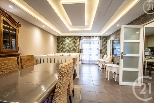 maison à vendre - 1 pièce - 109.08 m2 - HAUTMONT - 59 - NORD-PAS-DE-CALAIS - Century 21 Terre Du Nord