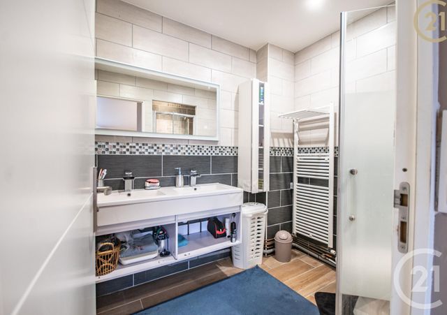 maison à vendre - 1 pièce - 109.08 m2 - HAUTMONT - 59 - NORD-PAS-DE-CALAIS - Century 21 Terre Du Nord