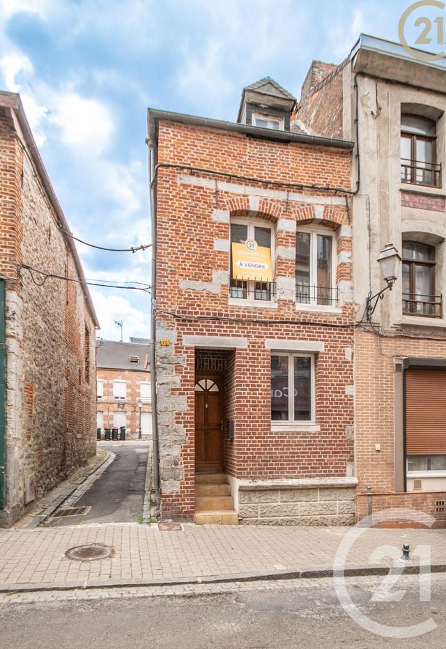 maison à vendre - 6 pièces - 87.32 m2 - AVESNES SUR HELPE - 59 - NORD-PAS-DE-CALAIS - Century 21 Terre Du Nord