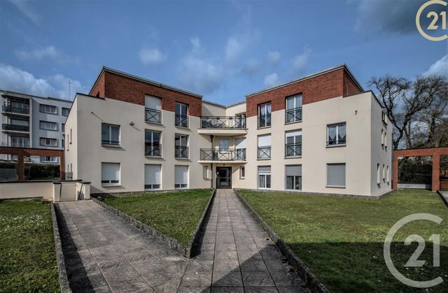 Appartement F2 à vendre - 3 pièces - 45.0 m2 - MAUBEUGE - 59 - NORD-PAS-DE-CALAIS - Century 21 Terre Du Nord