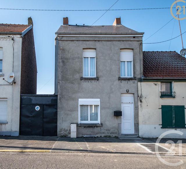 maison à vendre - 5 pièces - 88.01 m2 - MAUBEUGE - 59 - NORD-PAS-DE-CALAIS - Century 21 Terre Du Nord