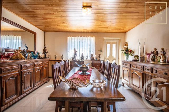 maison à vendre - 5 pièces - 125.66 m2 - HAUTMONT - 59 - NORD-PAS-DE-CALAIS - Century 21 Terre Du Nord