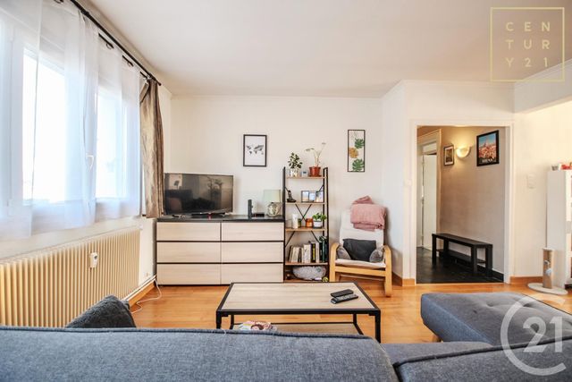 Appartement à vendre - 5 pièces - 80.0 m2 - MAUBEUGE - 59 - NORD-PAS-DE-CALAIS - Century 21 Terre Du Nord