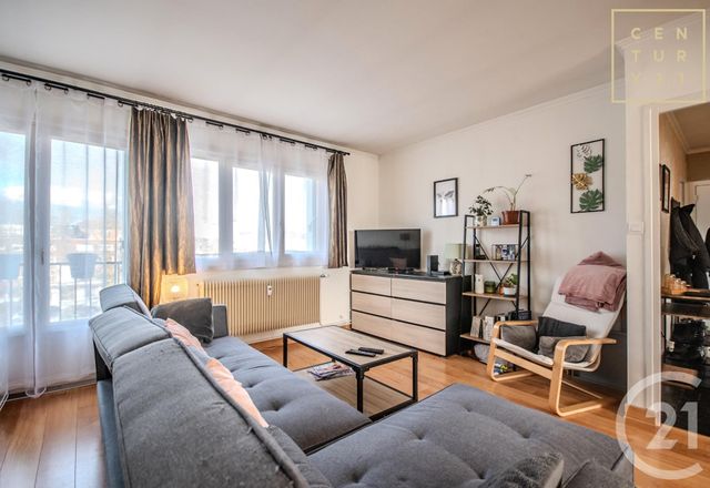 Appartement à vendre - 5 pièces - 80.0 m2 - MAUBEUGE - 59 - NORD-PAS-DE-CALAIS - Century 21 Terre Du Nord