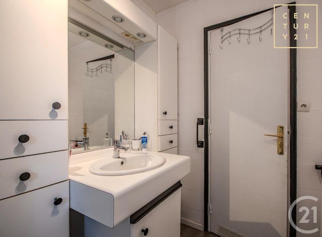 Appartement à vendre - 5 pièces - 80.0 m2 - MAUBEUGE - 59 - NORD-PAS-DE-CALAIS - Century 21 Terre Du Nord