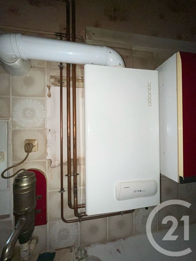 maison à vendre - 10 pièces - 250.0 m2 - HAUTMONT - 59 - NORD-PAS-DE-CALAIS - Century 21 Terre Du Nord