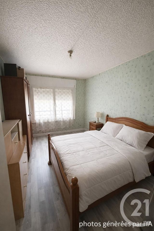 maison à vendre - 10 pièces - 250.0 m2 - HAUTMONT - 59 - NORD-PAS-DE-CALAIS - Century 21 Terre Du Nord