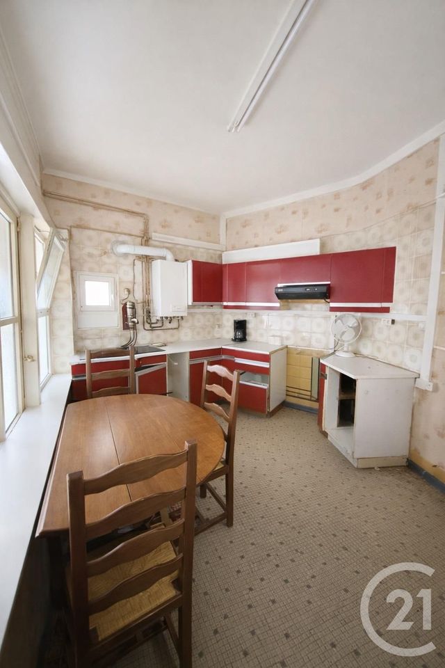maison à vendre - 10 pièces - 250.0 m2 - HAUTMONT - 59 - NORD-PAS-DE-CALAIS - Century 21 Terre Du Nord