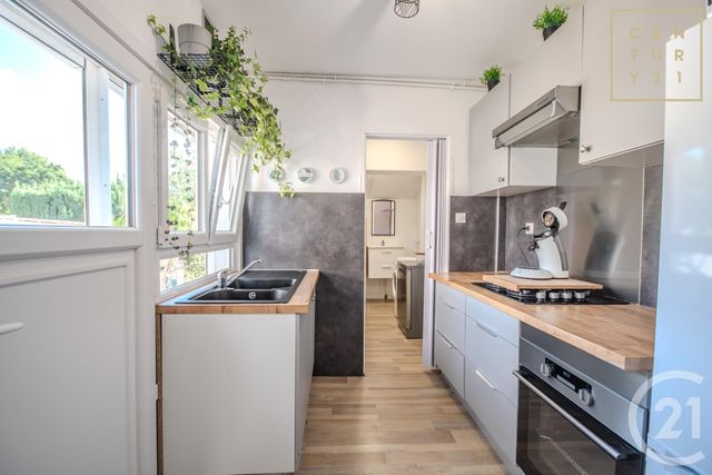 maison à louer - 4 pièces - 75.0 m2 - LA LONGUEVILLE - 59 - NORD-PAS-DE-CALAIS - Century 21 Terre Du Nord