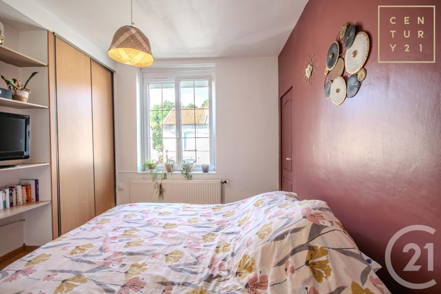 maison à louer - 4 pièces - 75.0 m2 - LA LONGUEVILLE - 59 - NORD-PAS-DE-CALAIS - Century 21 Terre Du Nord