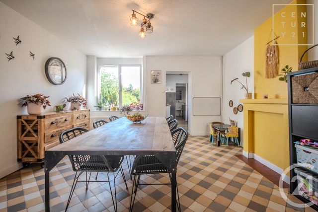 maison à louer - 4 pièces - 75.0 m2 - LA LONGUEVILLE - 59 - NORD-PAS-DE-CALAIS - Century 21 Terre Du Nord