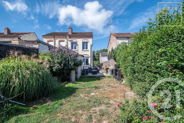 maison à louer - 4 pièces - 75.0 m2 - LA LONGUEVILLE - 59 - NORD-PAS-DE-CALAIS - Century 21 Terre Du Nord