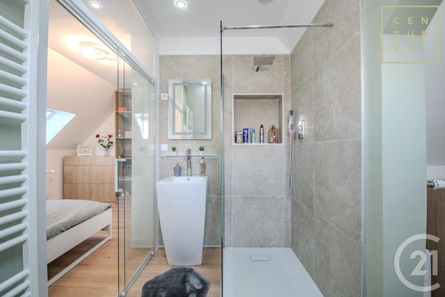 Afficher la photo en grand maison à vendre - 8 pièces - 140.59 m2 - MAUBEUGE - 59 - NORD-PAS-DE-CALAIS - Century 21 Terre Du Nord