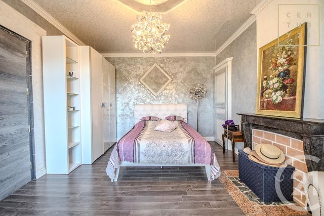 maison à vendre - 7 pièces - 10.58 m2 - MAUBEUGE - 59 - NORD-PAS-DE-CALAIS - Century 21 Terre Du Nord