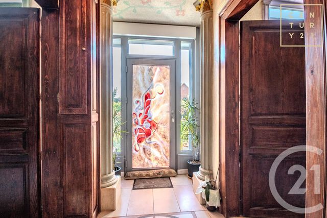 maison à vendre - 7 pièces - 10.58 m2 - MAUBEUGE - 59 - NORD-PAS-DE-CALAIS - Century 21 Terre Du Nord