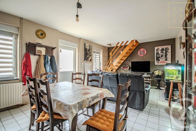 maison à vendre - 6 pièces - 82.48 m2 - MAUBEUGE - 59 - NORD-PAS-DE-CALAIS - Century 21 Terre Du Nord