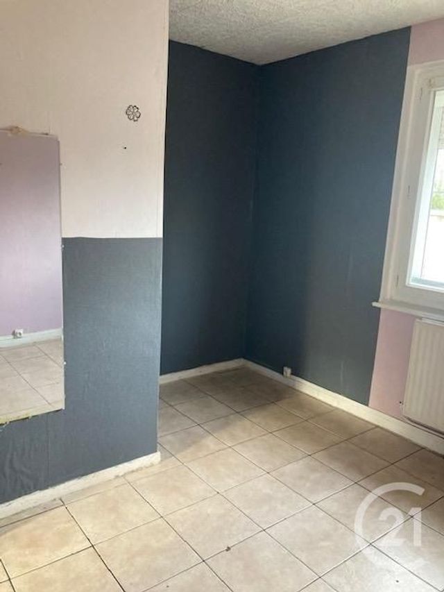 maison à vendre - 5 pièces - 83.99 m2 - HAUTMONT - 59 - NORD-PAS-DE-CALAIS - Century 21 Terre Du Nord