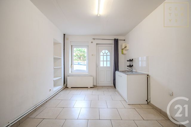 maison à vendre - 4 pièces - 63.79 m2 - FERRIERE LA PETITE - 59 - NORD-PAS-DE-CALAIS - Century 21 Terre Du Nord