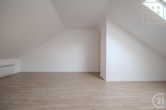 maison à vendre - 6 pièces - 147.09 m2 - HAUTMONT - 59 - NORD-PAS-DE-CALAIS - Century 21 Terre Du Nord