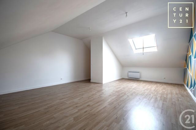 maison à vendre - 6 pièces - 147.09 m2 - HAUTMONT - 59 - NORD-PAS-DE-CALAIS - Century 21 Terre Du Nord