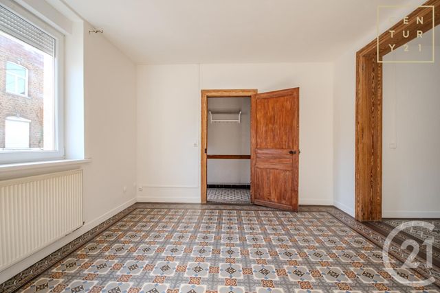 maison à vendre - 6 pièces - 147.09 m2 - HAUTMONT - 59 - NORD-PAS-DE-CALAIS - Century 21 Terre Du Nord