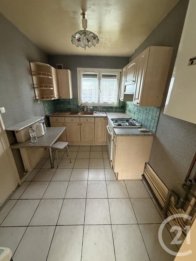 maison à vendre - 5 pièces - 71.0 m2 - MAUBEUGE - 59 - NORD-PAS-DE-CALAIS - Century 21 Terre Du Nord